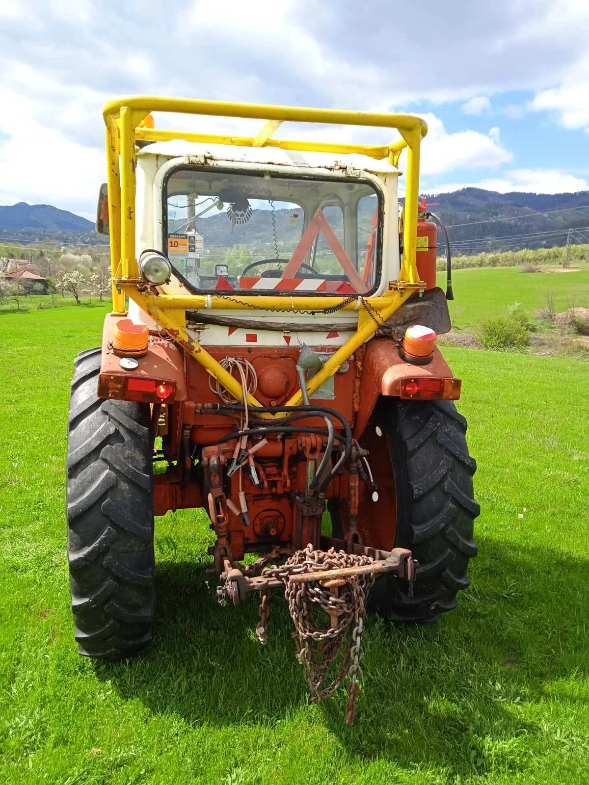 Трактор ЮМЗ, снимка 3 - Селскостопанска техника - 54329645