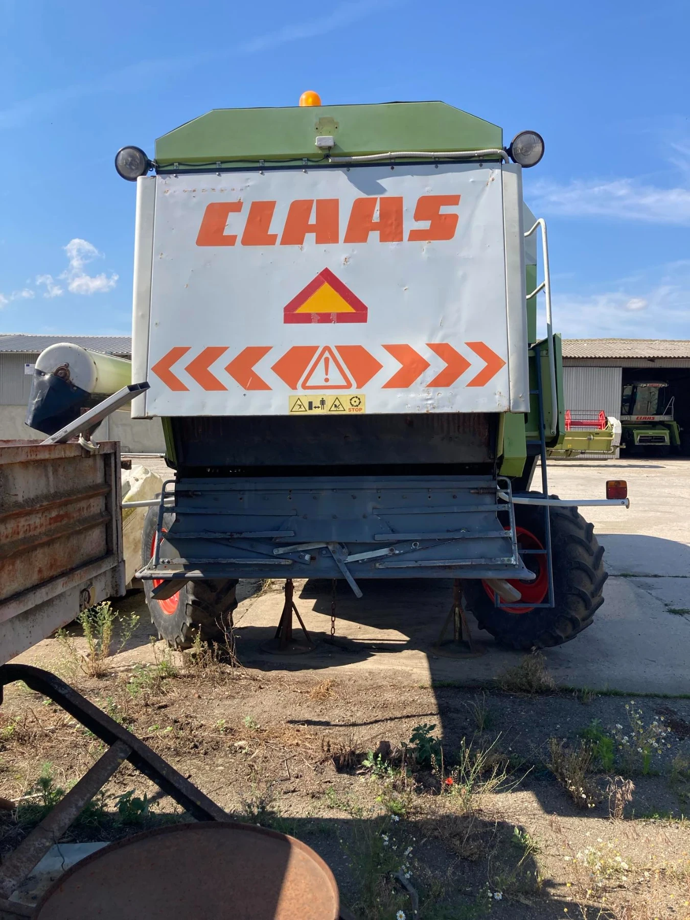 Комбайн Claas Mega 208, снимка 7 - Селскостопанска техника - 55072298