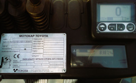 Мотокар Toyota LPG, снимка 6 - Индустриална техника - 44291813