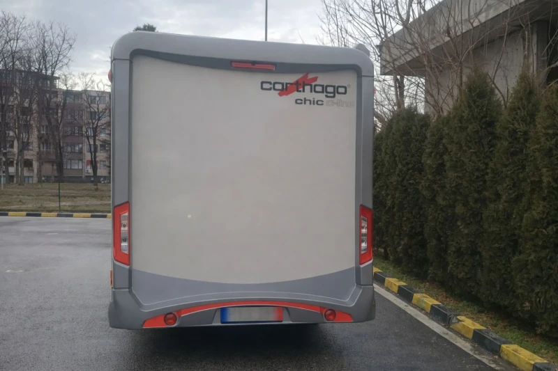 Кемпер Carthago CHIC C-LINE I 4.9, снимка 3 - Каравани и кемпери - 53288615