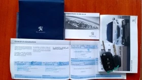 Peugeot 2008 1.2i, снимка 17