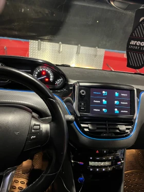 Peugeot 208, снимка 14