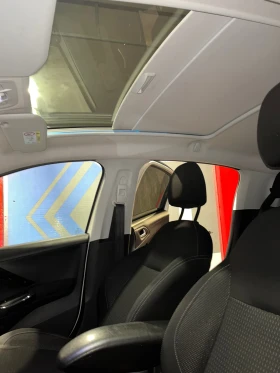 Peugeot 208 - 7600 € / 14864.31 лв. - 49300779 11