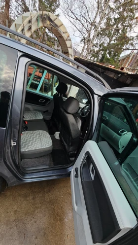 Skoda Roomster - 3000 € / 5867.49 лв. - 35820896 9