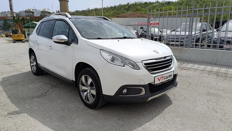 Peugeot 2008 1.2i, снимка 6 - Автомобили и джипове - 45090550