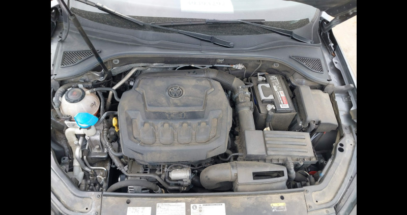 VW Passat 2.0 Turbo, снимка 16 - Автомобили и джипове - 46188406