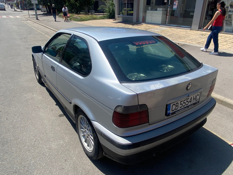 BMW 318, снимка 4 - Автомобили и джипове - 46406873