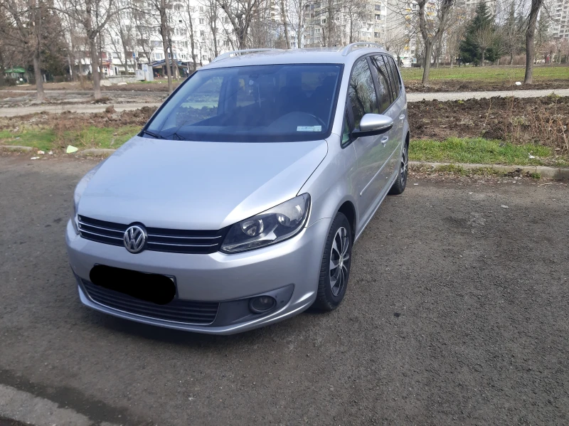 VW Touran 1.6 TDI, снимка 1 - Автомобили и джипове - 49323507