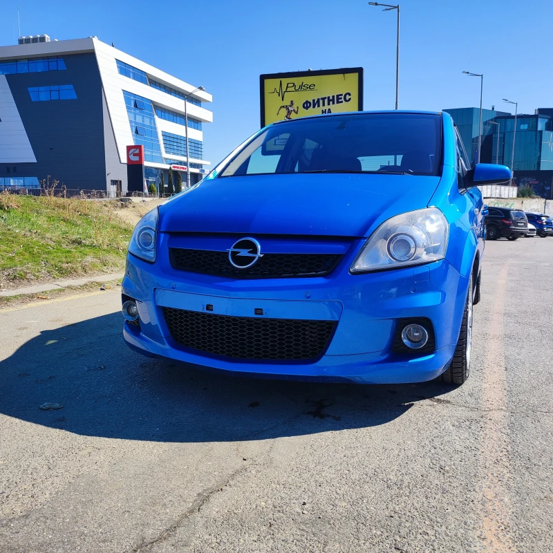 Opel Zafira OPC, снимка 2 - Автомобили и джипове - 49454893