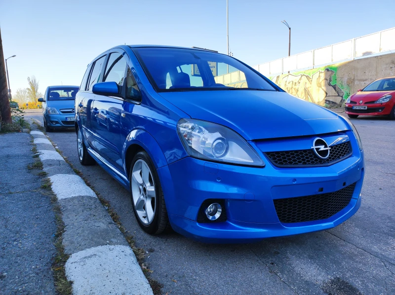 Opel Zafira OPC, снимка 3 - Автомобили и джипове - 51949303
