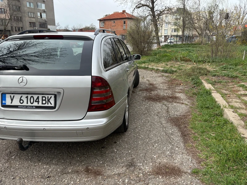 Mercedes-Benz C 270 2.7cdi, снимка 3 - Автомобили и джипове - 49513922