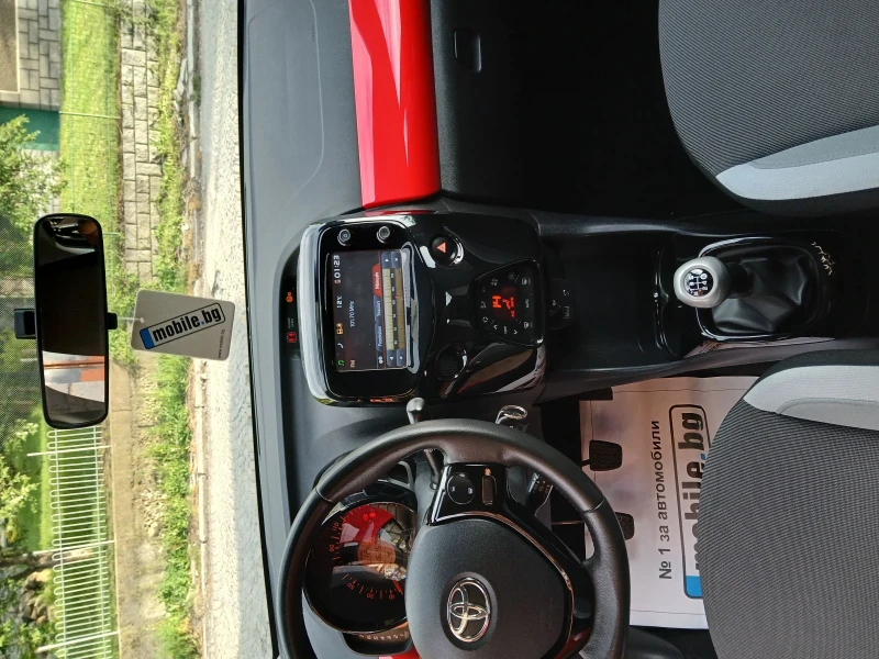 Toyota Aygo, снимка 15 - Автомобили и джипове - 50224619