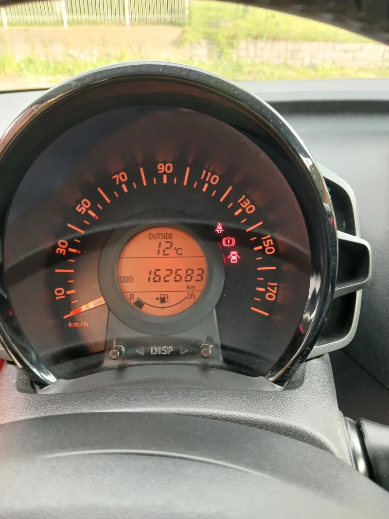 Toyota Aygo, снимка 13 - Автомобили и джипове - 50224619