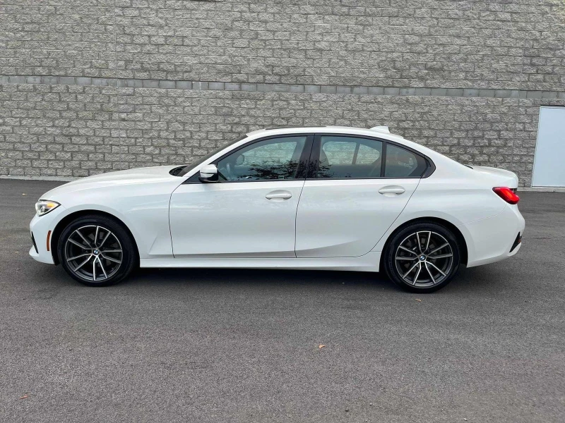 BMW 330 XDRIVE CARFAX АВТО КРЕДИТ , снимка 2 - Автомобили и джипове - 52724934