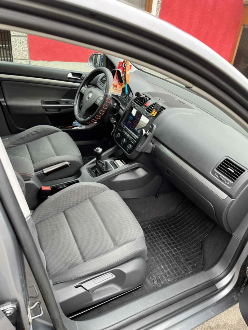 VW Golf, снимка 8 - Автомобили и джипове - 52742130
