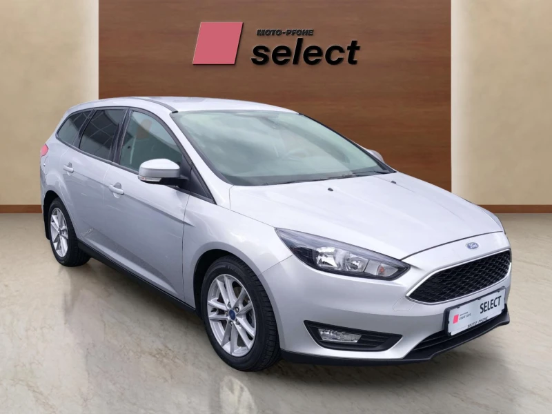 Ford Focus 1.0, снимка 6 - Автомобили и джипове - 53255423
