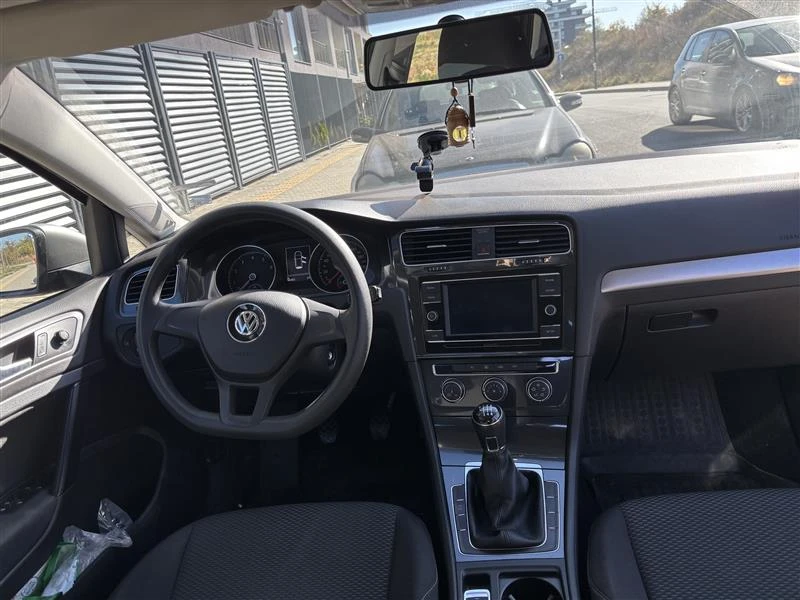 VW Golf  - изображение 8