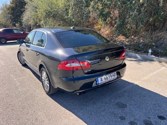 Skoda Superb, снимка 2 - Автомобили и джипове - 56367936