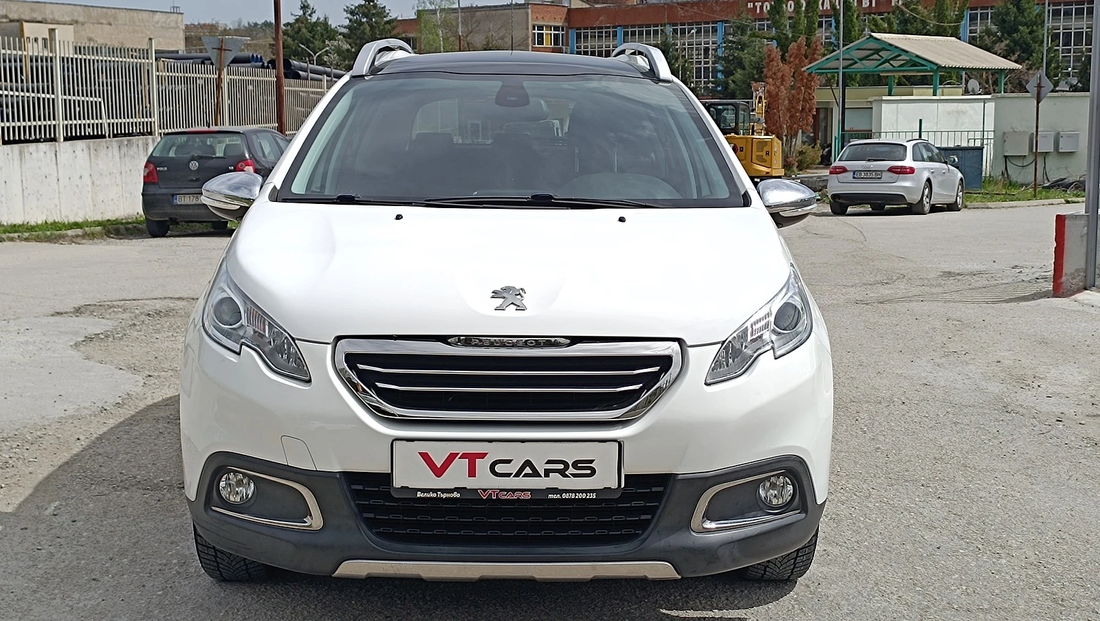 Peugeot 2008 1.2i - изображение 8