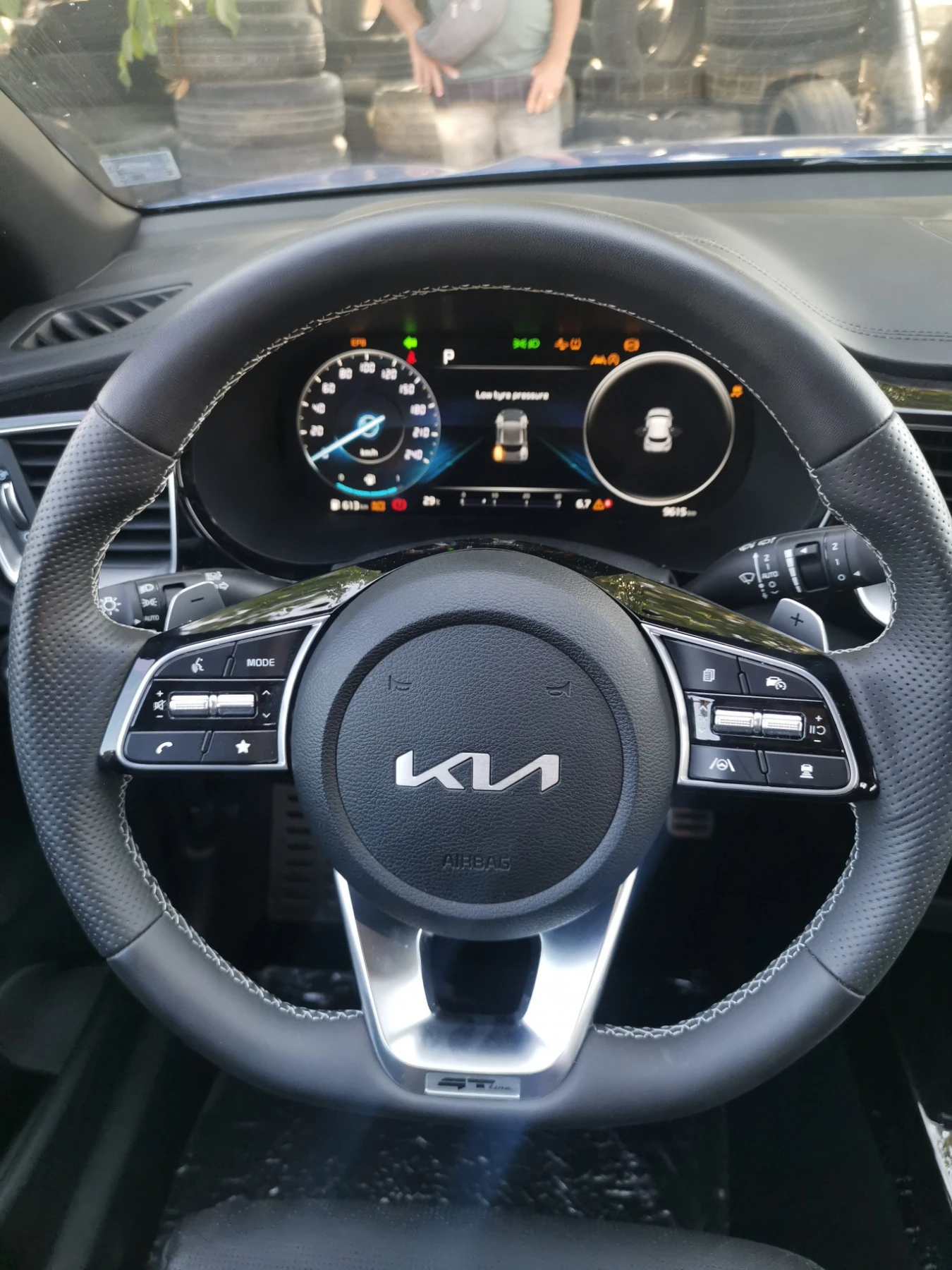 Kia XCeed 1.6i GT line - изображение 8