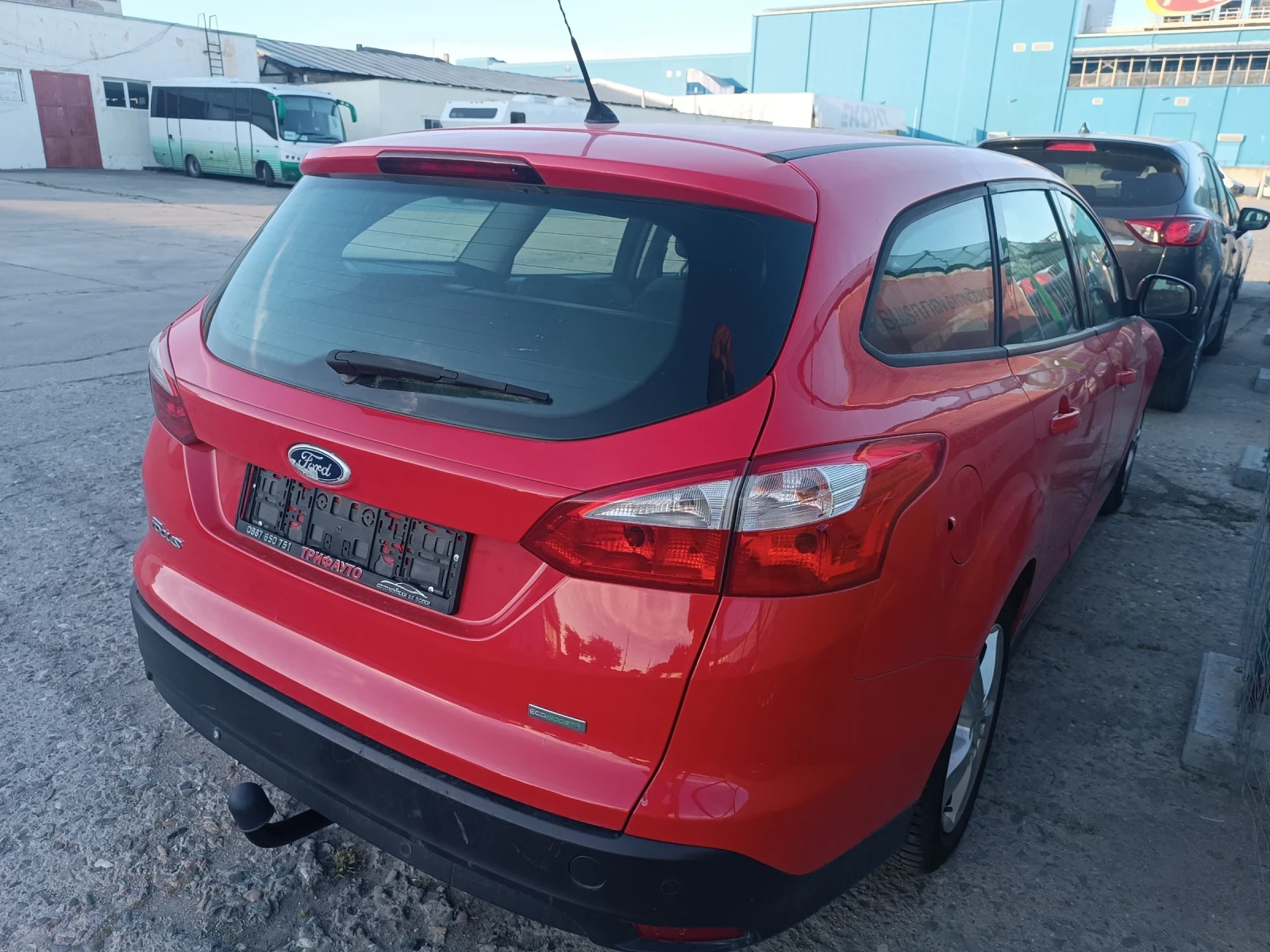 Ford Focus БЕНЗИН, ПРОМОЦИЯ, ПЕРФЕКТЕН, ЛИЗИНГ , снимка 4 - Автомобили и джипове - 49817624