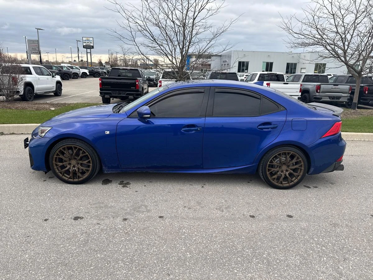 Lexus IS 350 F SPORT AWD CARFAX АВТО КРЕДИТ  - изображение 4