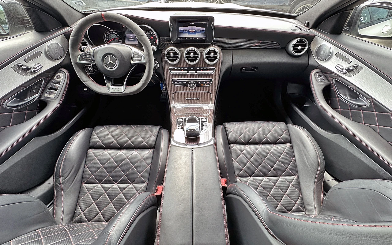 Mercedes-Benz C 63 AMG  - изображение 5