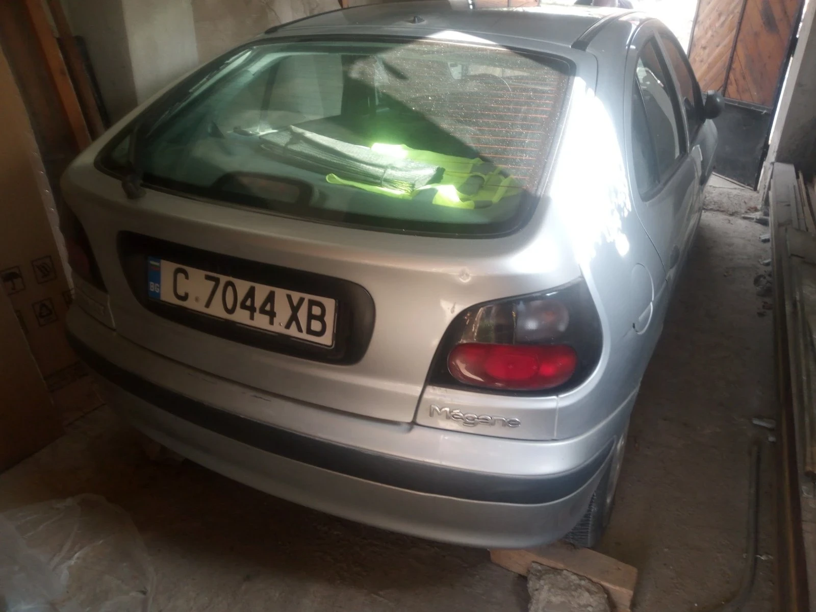 Renault Megane 1.4i - изображение 2