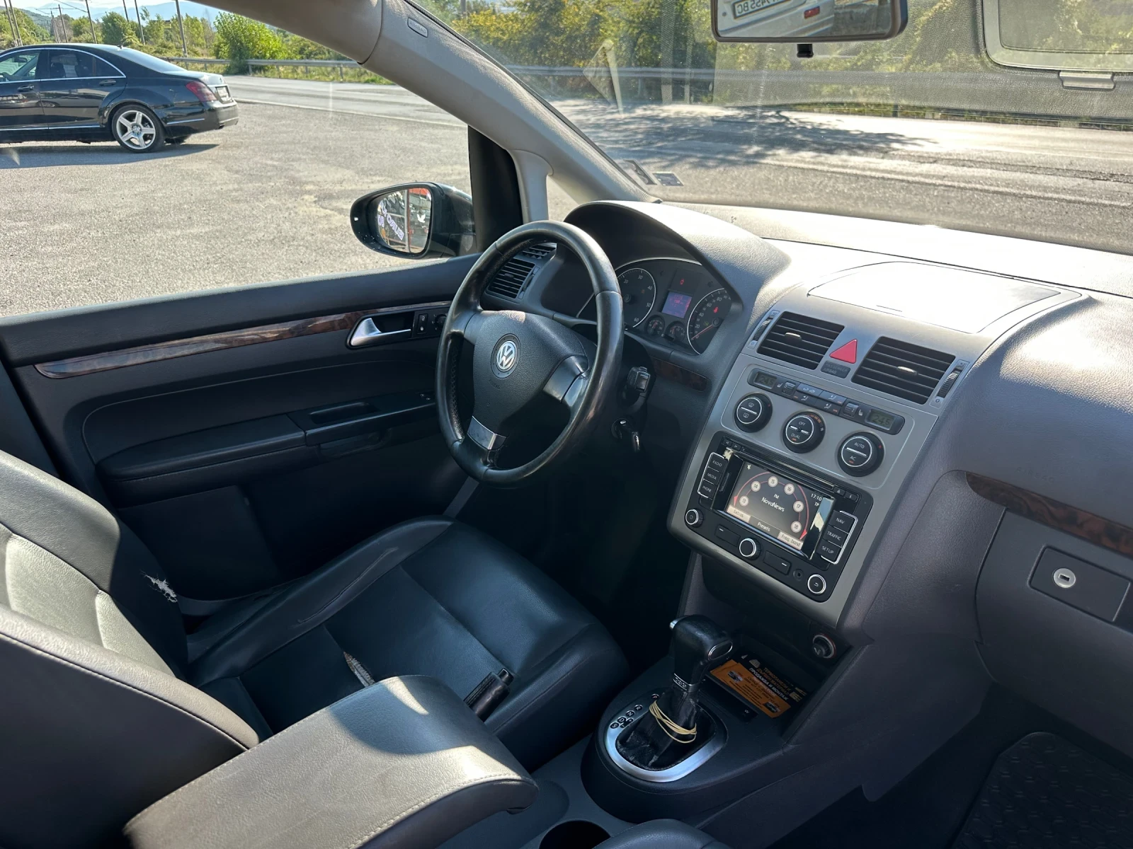 VW Touran 1.9TDI, 105к.с, 7 местен - изображение 5