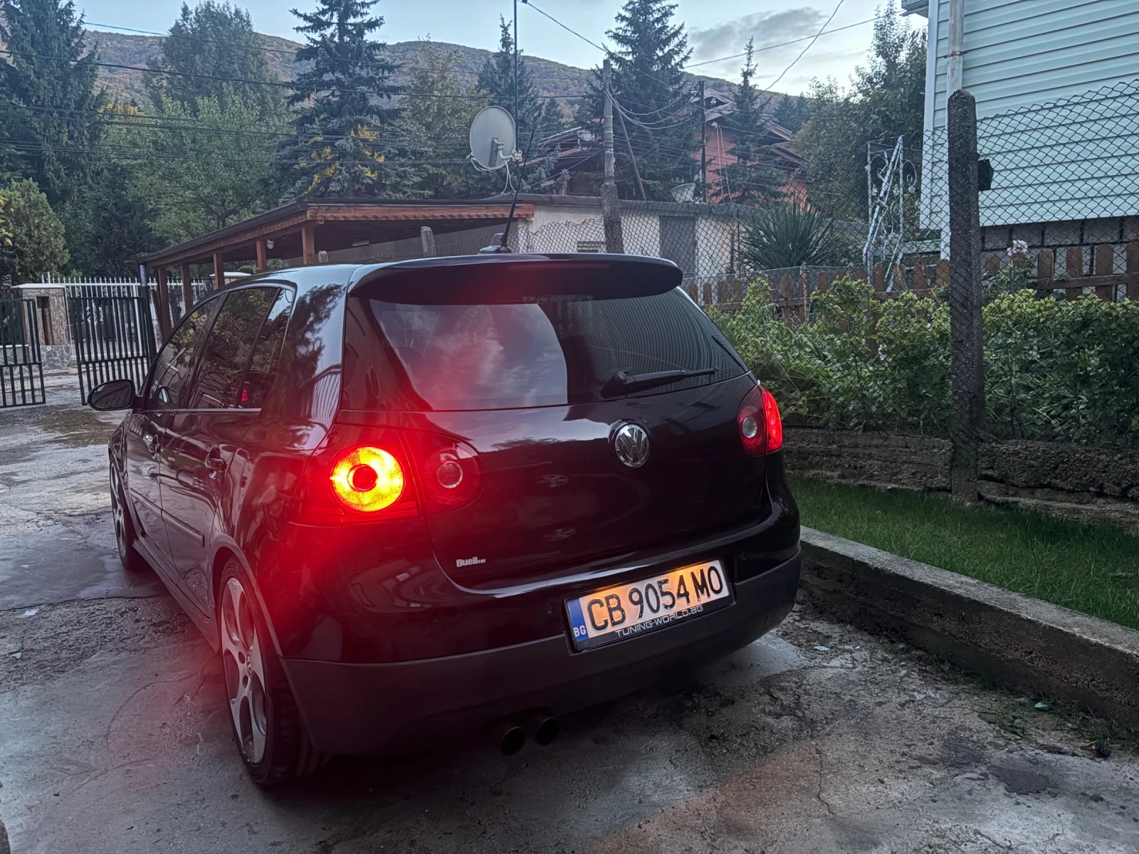 VW Golf GTI 2.0TFSI      DSG - изображение 8