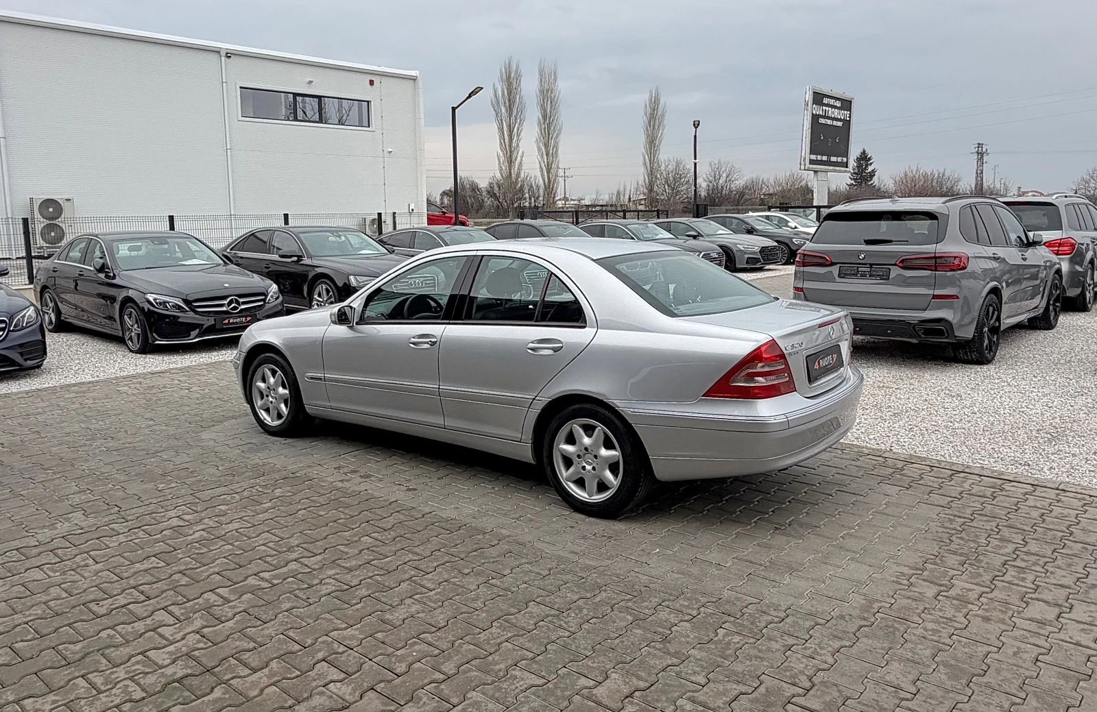 Mercedes-Benz C 320 i Elegance - изображение 6