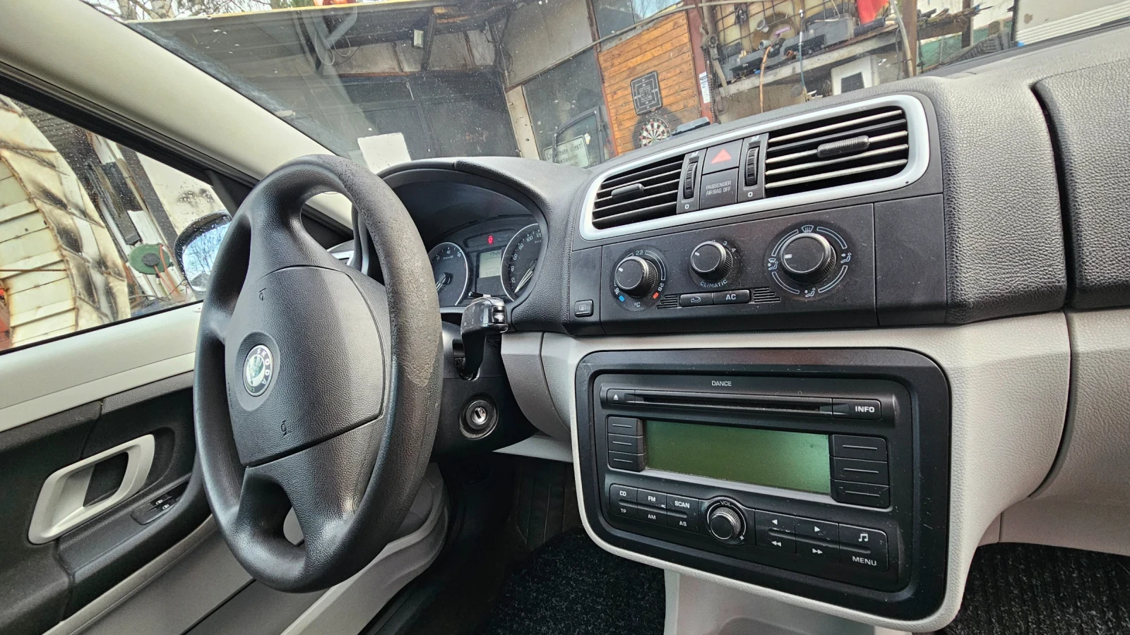 Skoda Roomster, снимка 5 - Автомобили и джипове - 53964367