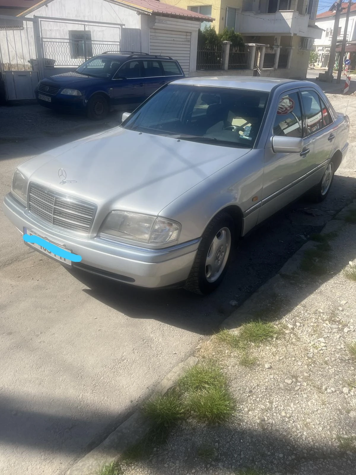 Mercedes-Benz C 180, снимка 3 - Автомобили и джипове - 54320243