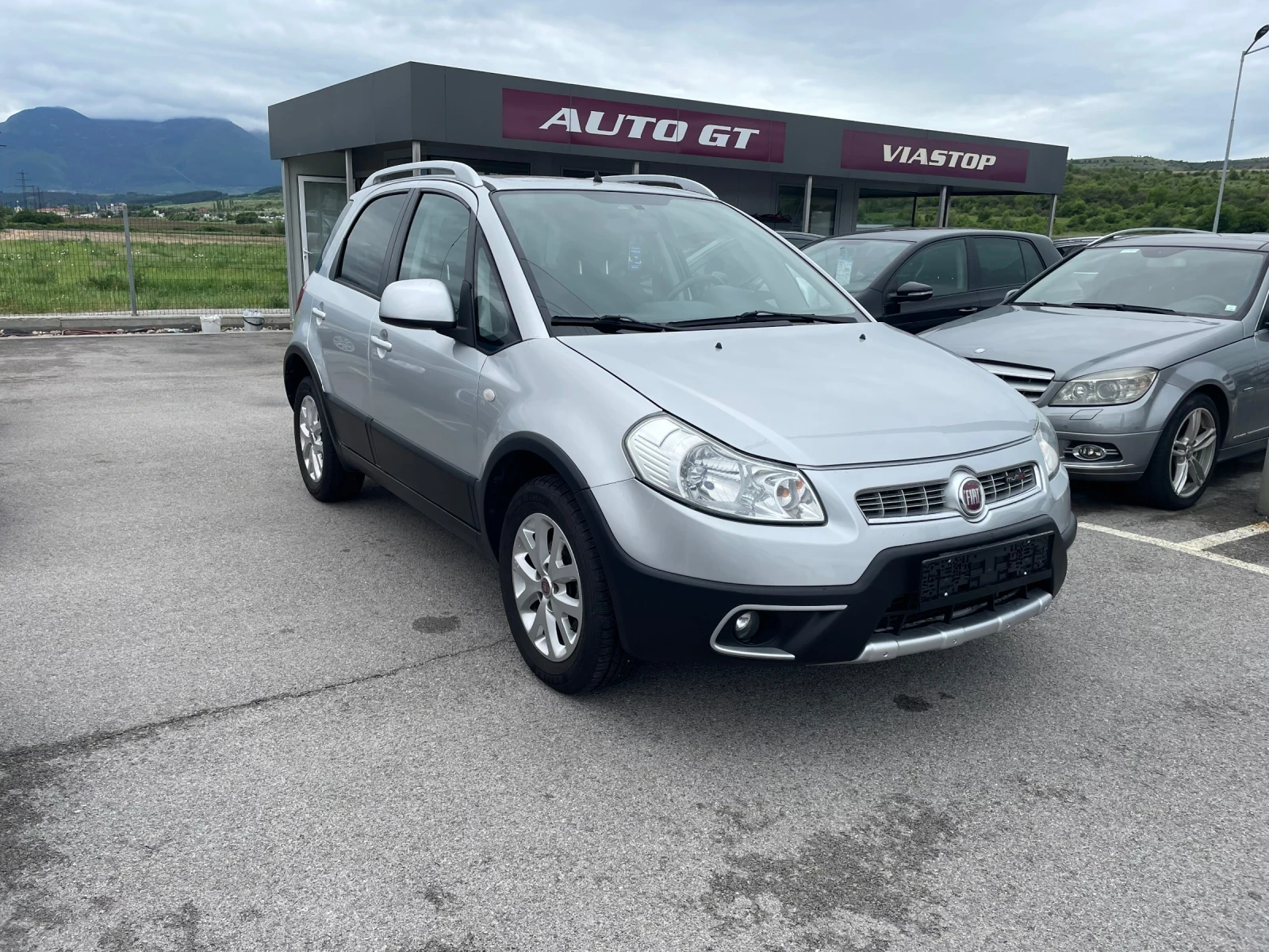 Fiat Sedici 2.0TDI Multijet 135k 4x4, снимка 3 - Автомобили и джипове - 54828794
