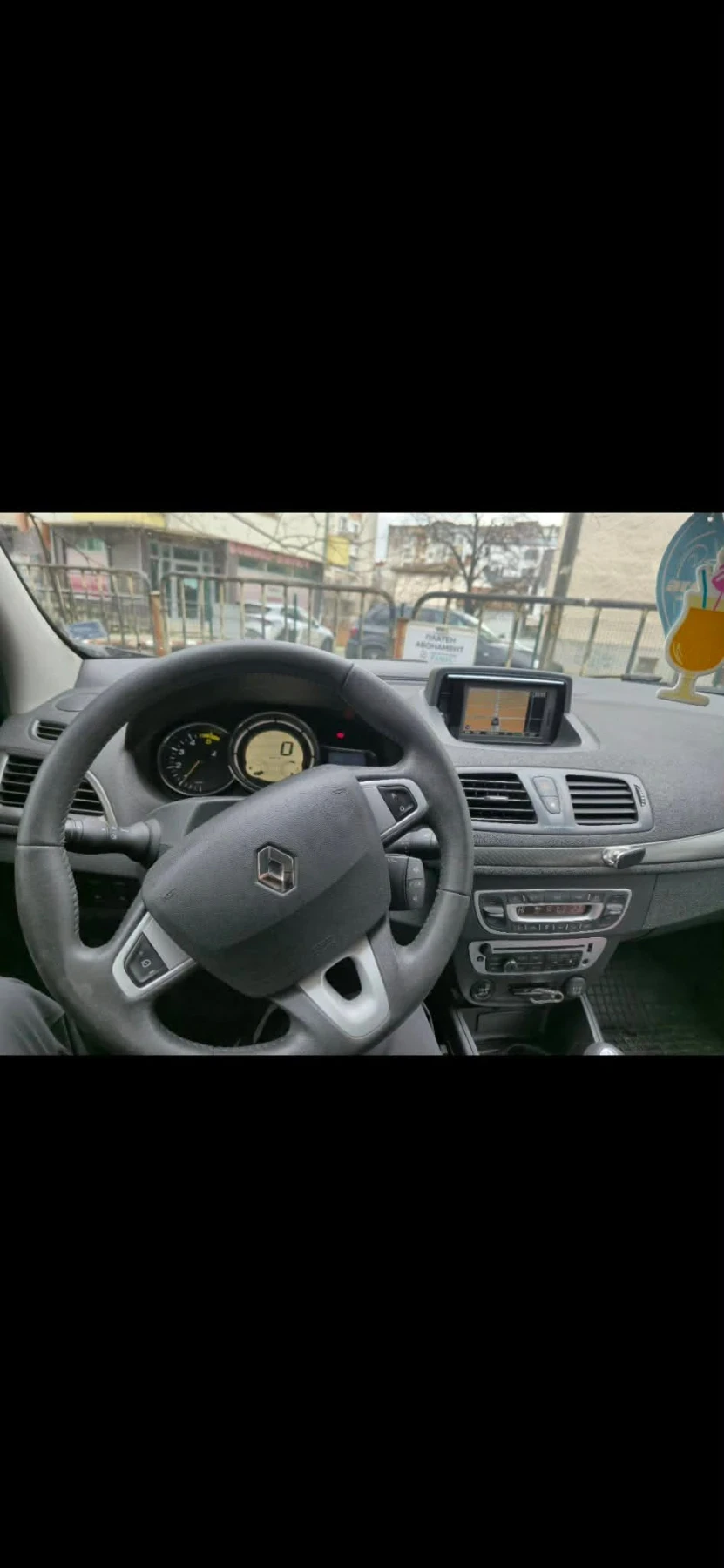 Renault Megane, снимка 13 - Автомобили и джипове - 55370006