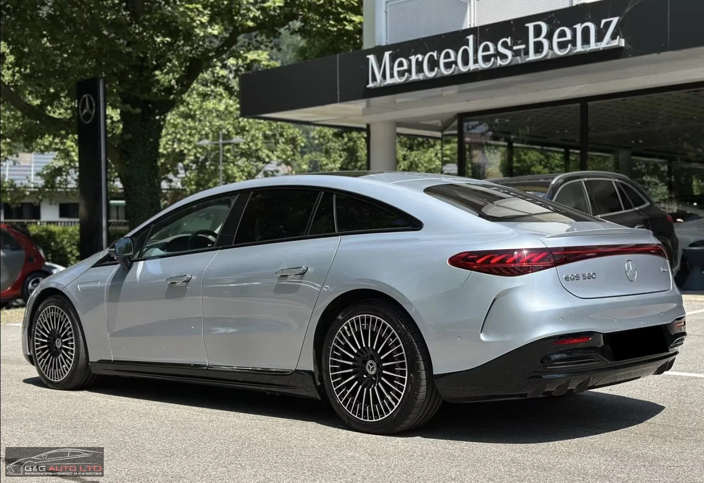 Mercedes-Benz EQS 580/360HP/4M/HYPER SCREEN/AMG/PANO/NIGHT/360/729z, снимка 5 - Автомобили и джипове - 55586699