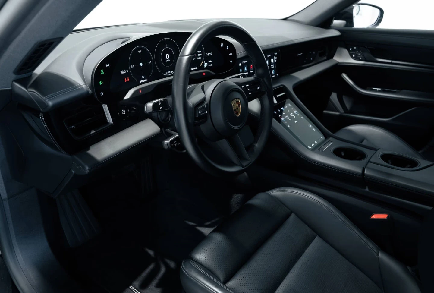 Porsche Taycan 4S/571HP/PLUS/ACC/HUD/PANO/360/KLESS/843z, снимка 9 - Автомобили и джипове - 55804352