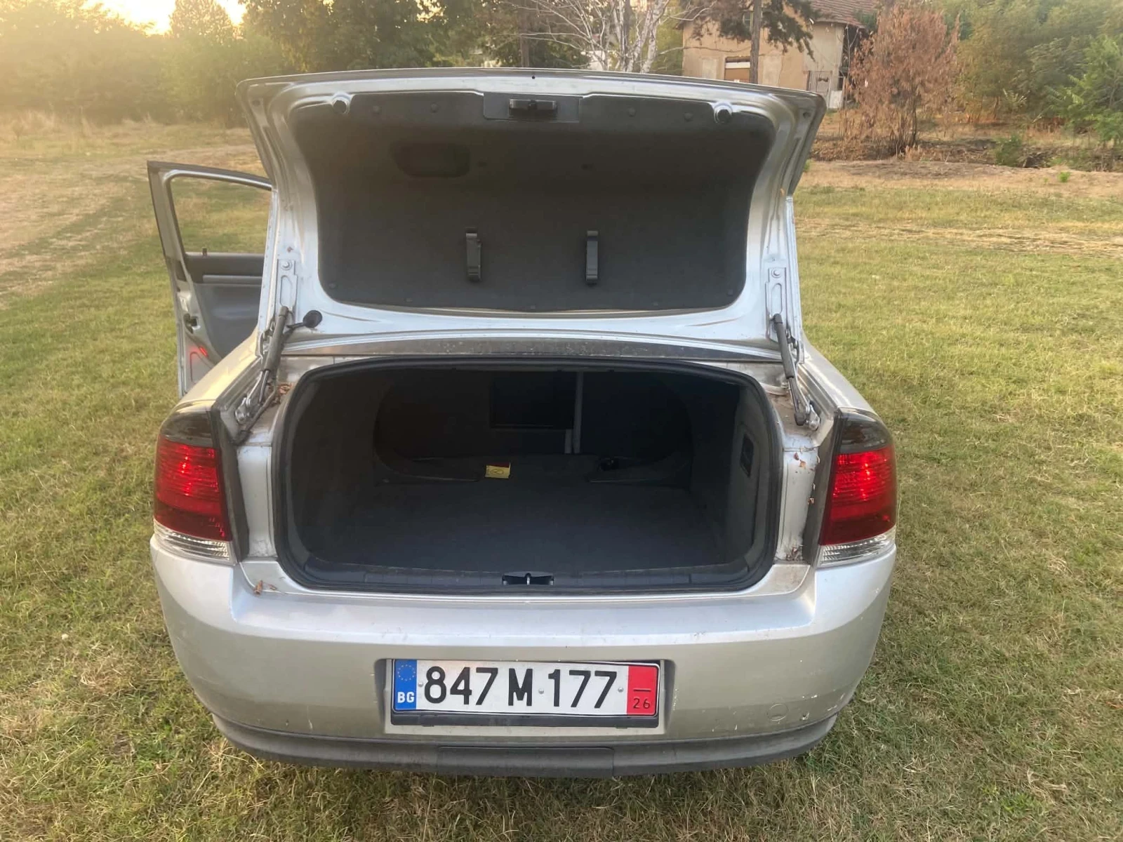 Opel Vectra C, снимка 6 - Автомобили и джипове - 55826693