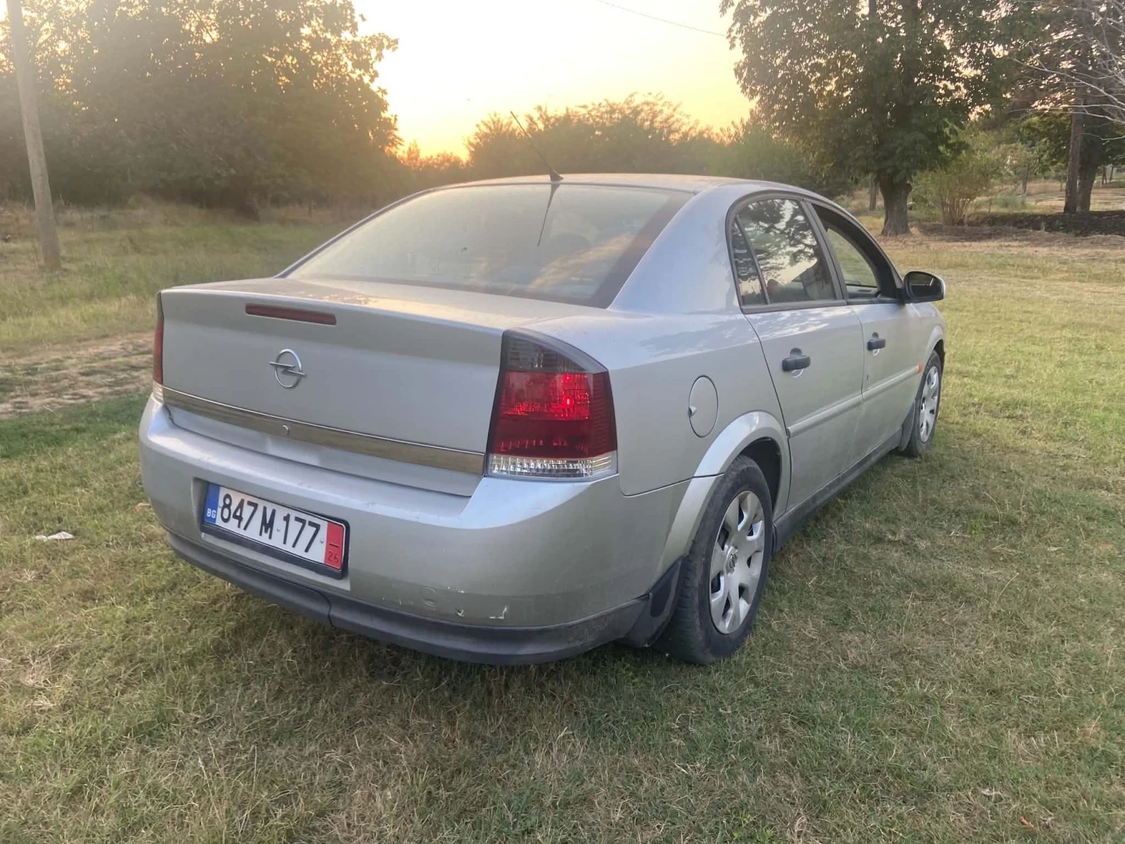 Opel Vectra C, снимка 3 - Автомобили и джипове - 55826693