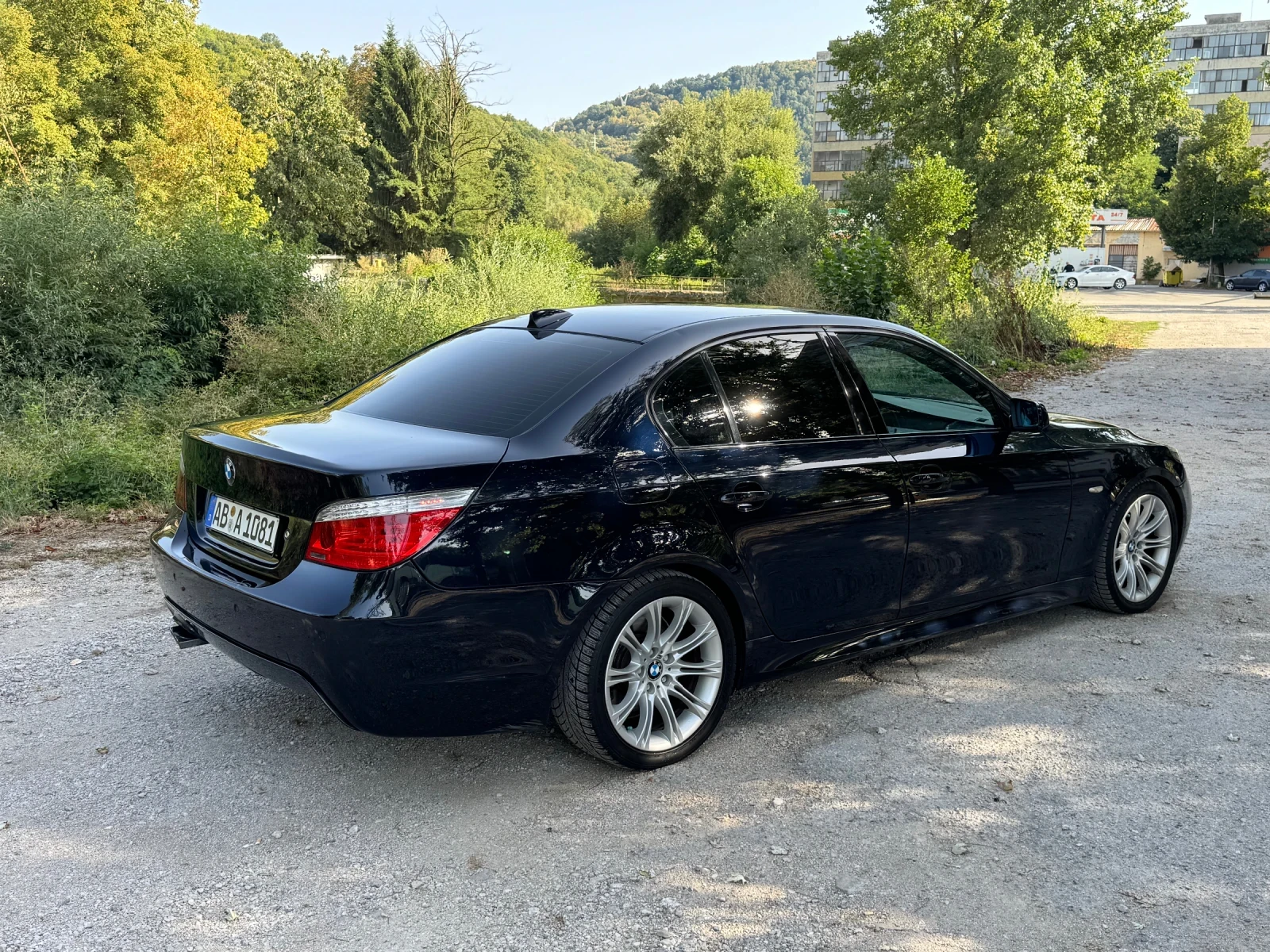 BMW 530 FACE M-PACK, снимка 3 - Автомобили и джипове - 55890573