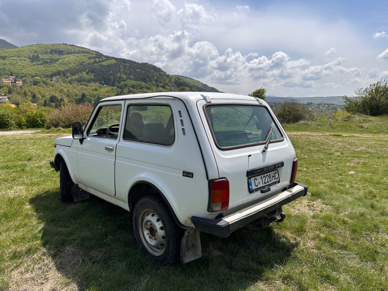 Lada Niva, снимка 3 - Автомобили и джипове - 46054361