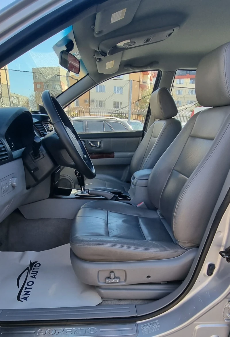 Kia Sorento 3.5 V6 4x4 EX Luxe , снимка 9 - Автомобили и джипове - 47690593