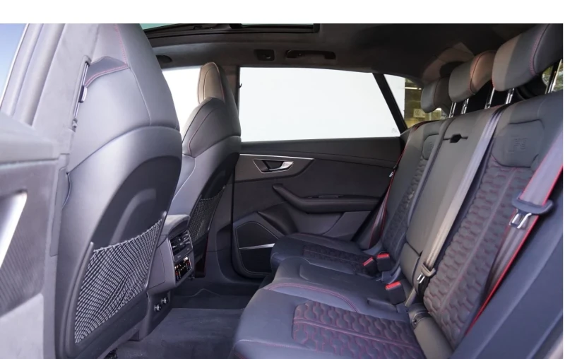 Audi RSQ8 в гаранция/DYNAMIC/CARBON/HEAD UP/PANO/MATRIX/360, снимка 8 - Автомобили и джипове - 52557604