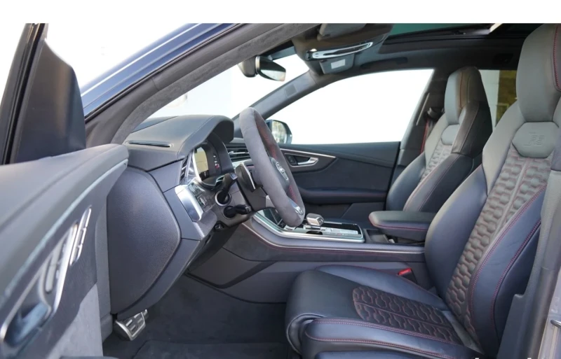 Audi RSQ8 в гаранция/DYNAMIC/CARBON/HEAD UP/PANO/MATRIX/360, снимка 5 - Автомобили и джипове - 52557604