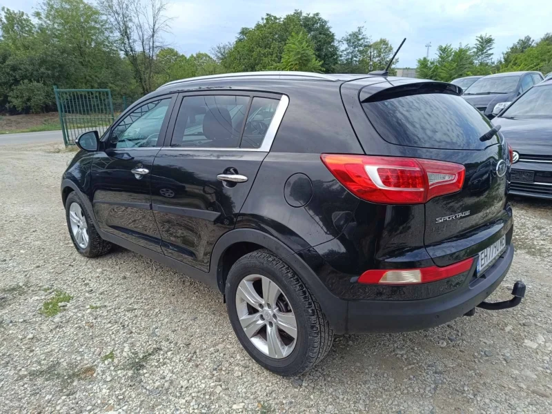 Kia Sportage  LPG ПРИНС. НАВИ. КОЖА. КАМЕРА. ТЕГЛИЧ, снимка 3 - Автомобили и джипове - 52583251