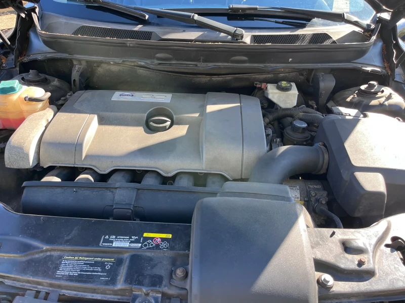 Volvo Xc90 3.2 AWD R-Design, снимка 17 - Автомобили и джипове - 52259994