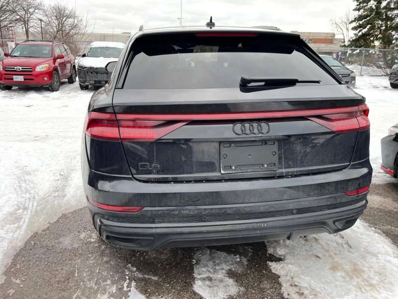 Audi Q8 * Progressiv * CARFAX * ФИНАНСИРАНЕ, снимка 4 - Автомобили и джипове - 52768139