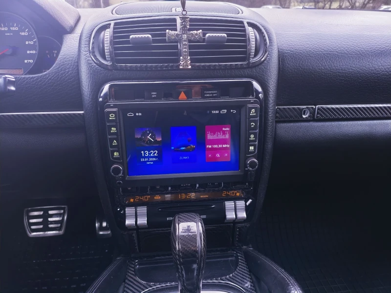 Porsche Cayenne 3.2 Газ, снимка 10 - Автомобили и джипове - 53201507