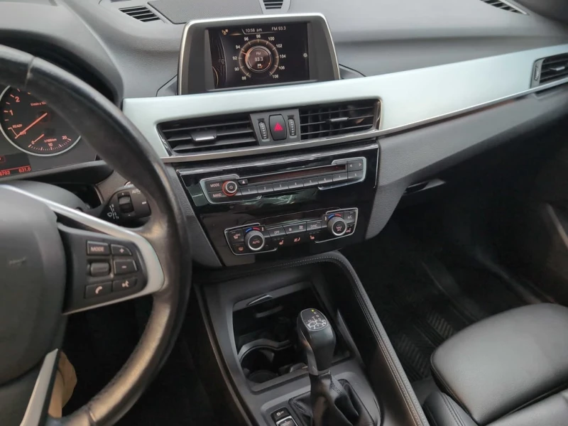 BMW X1 * xDrive28i * CARFAX * БЕЗ ПЪРВОНАЧАЛНА ВНОСКА, снимка 9 - Автомобили и джипове - 53215207