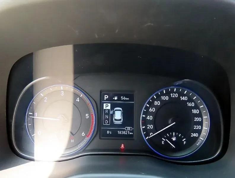 Hyundai Kona 1.6, снимка 9 - Автомобили и джипове - 54627125